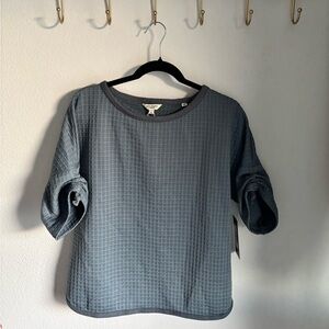 BNWT Max Studio Slate Blue WaffleTextured Blouse in size small